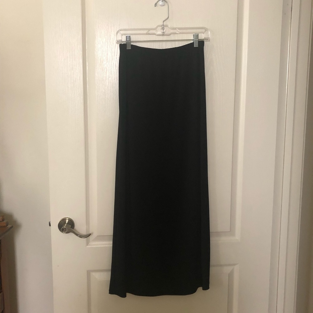 SOLD Maxi skirt🔥🔥 - Picture 1 of 1